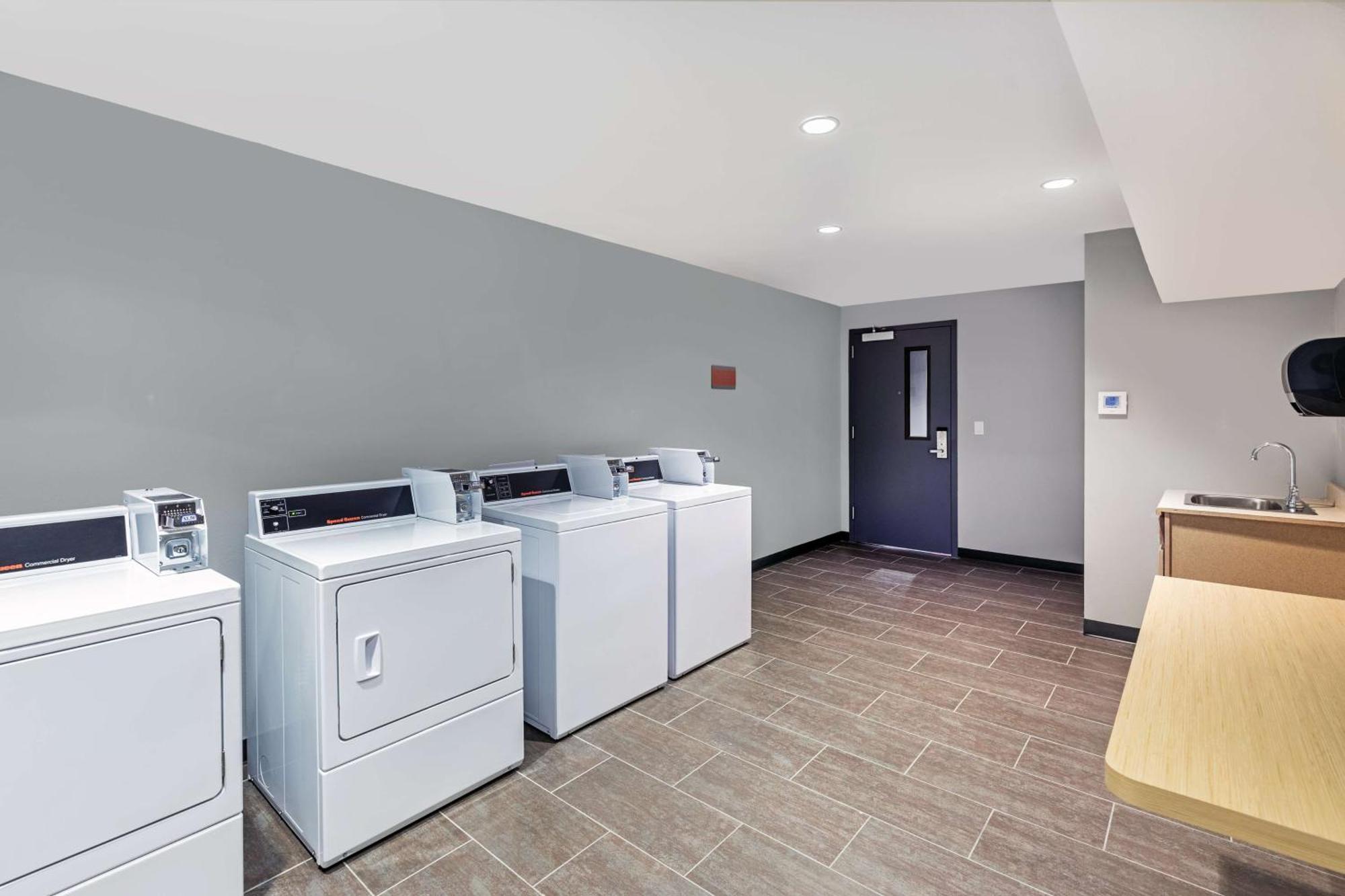 Home2 Suites By Hilton Laredo, Tx Extérieur photo